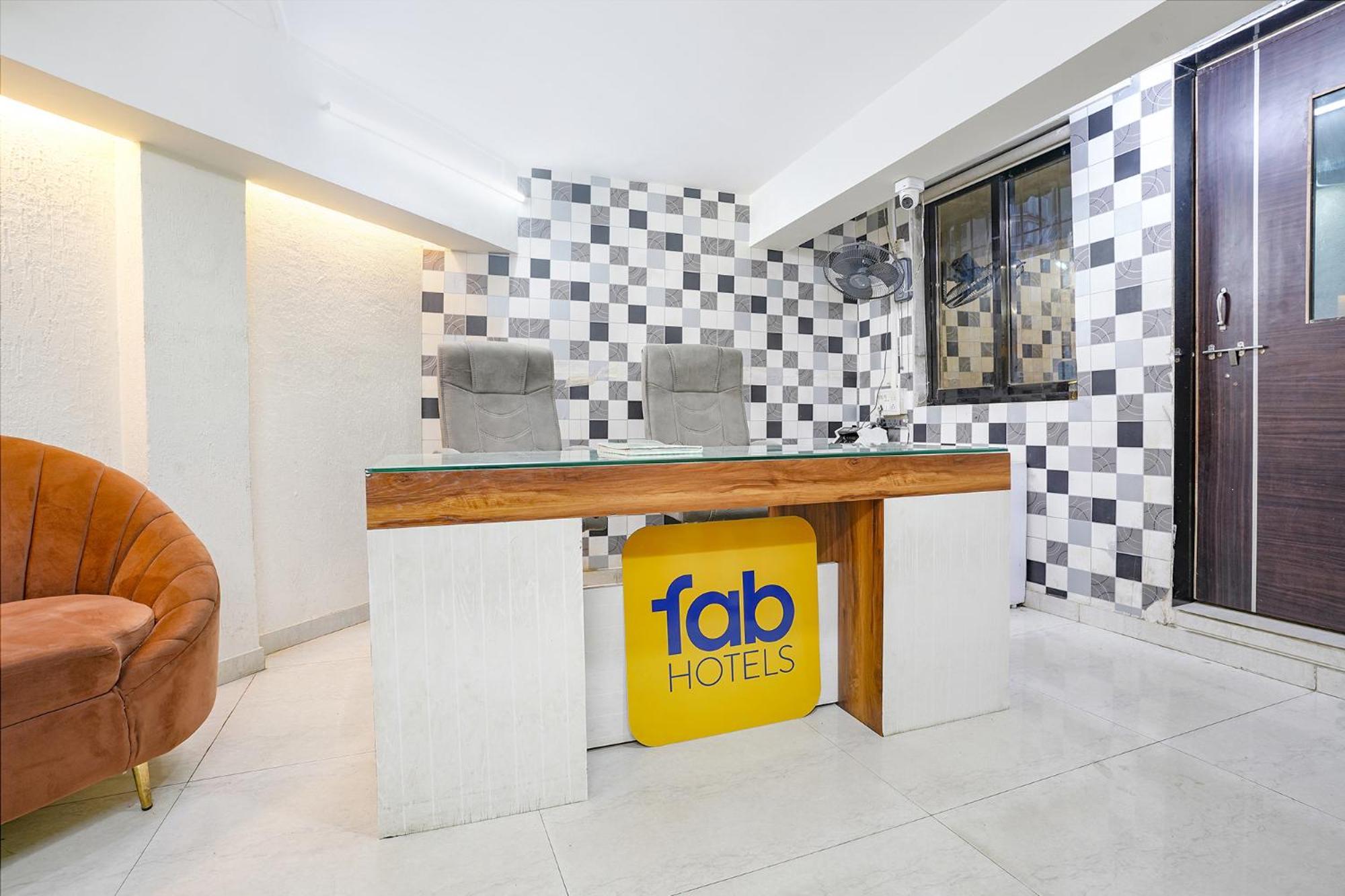 Fabhotel Shree Balaji Apartment Mumbai Exteriör bild
