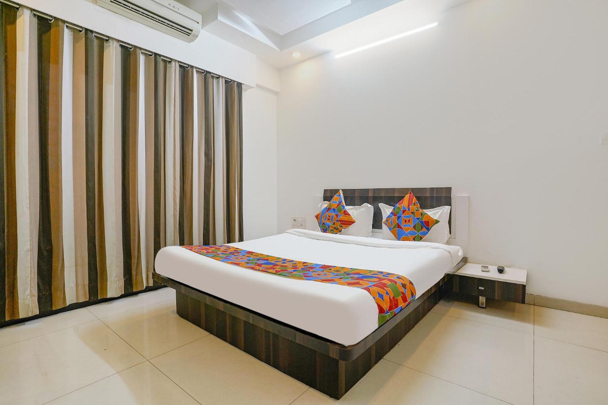 Fabhotel Shree Balaji Apartment Mumbai Exteriör bild
