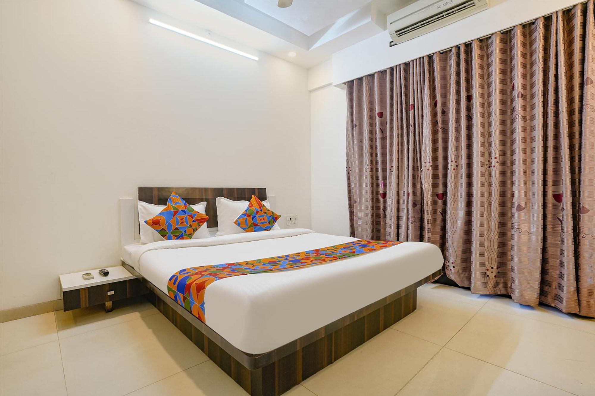 Fabhotel Shree Balaji Apartment Mumbai Exteriör bild