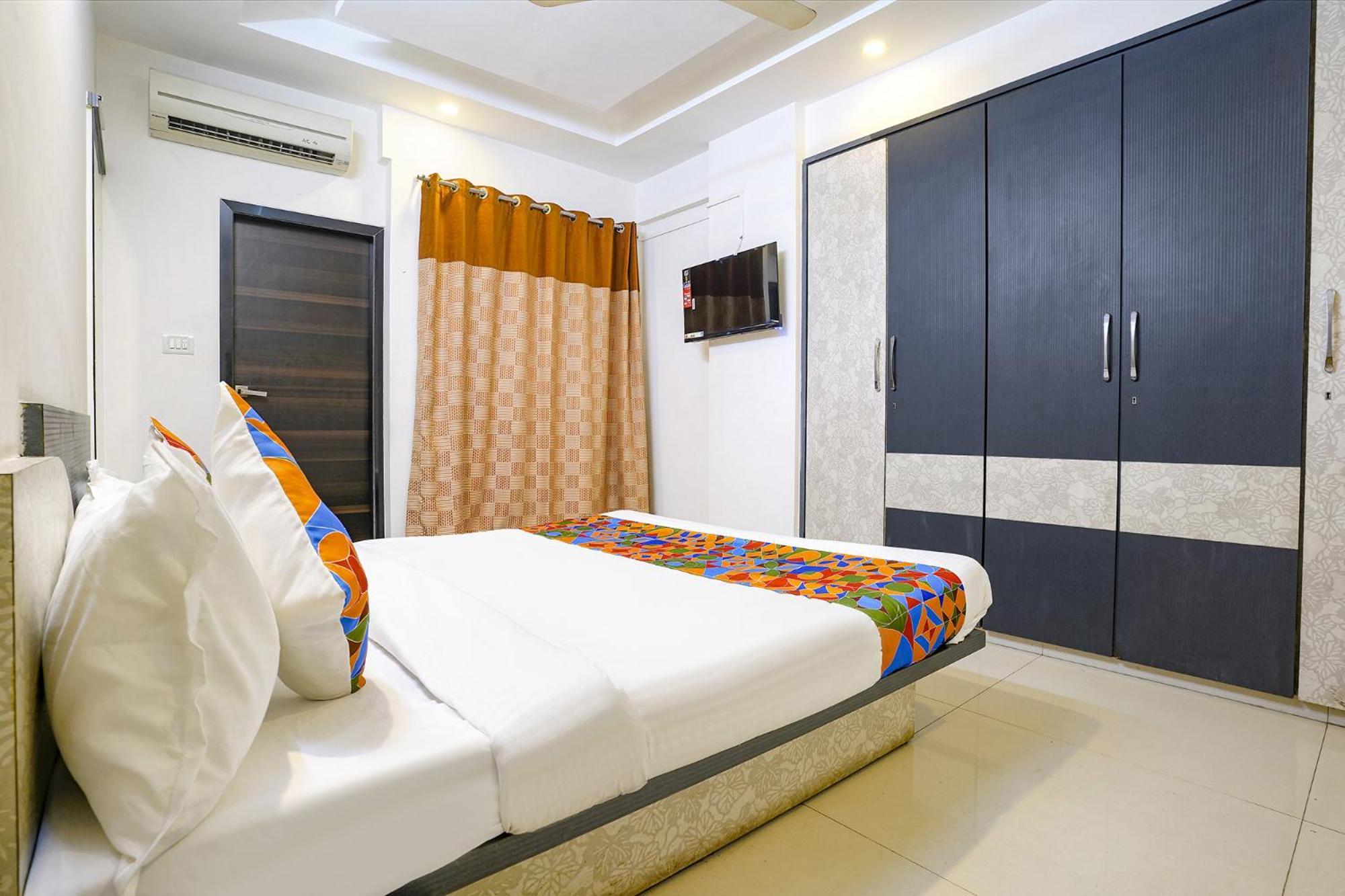 Fabhotel Shree Balaji Apartment Mumbai Exteriör bild